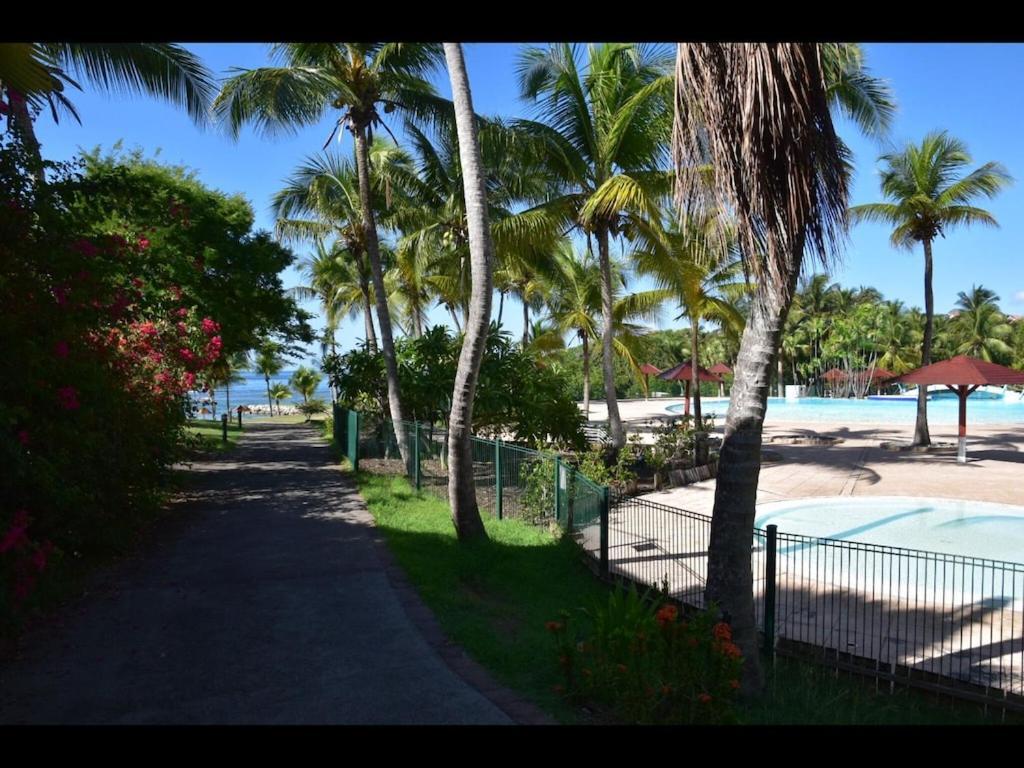 Studio Village Vacances,Vue Mer, Plage A 30M ,Wifi A Sainte Anne Экстерьер фото