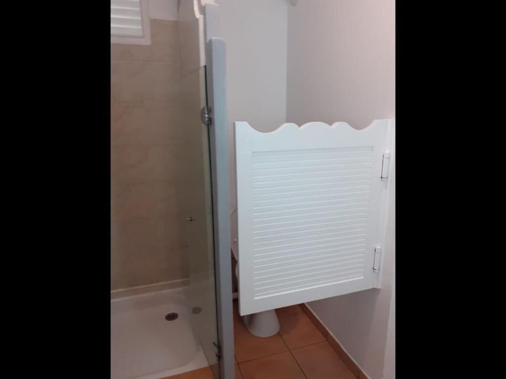 Studio Village Vacances,Vue Mer, Plage A 30M ,Wifi A Sainte Anne Экстерьер фото
